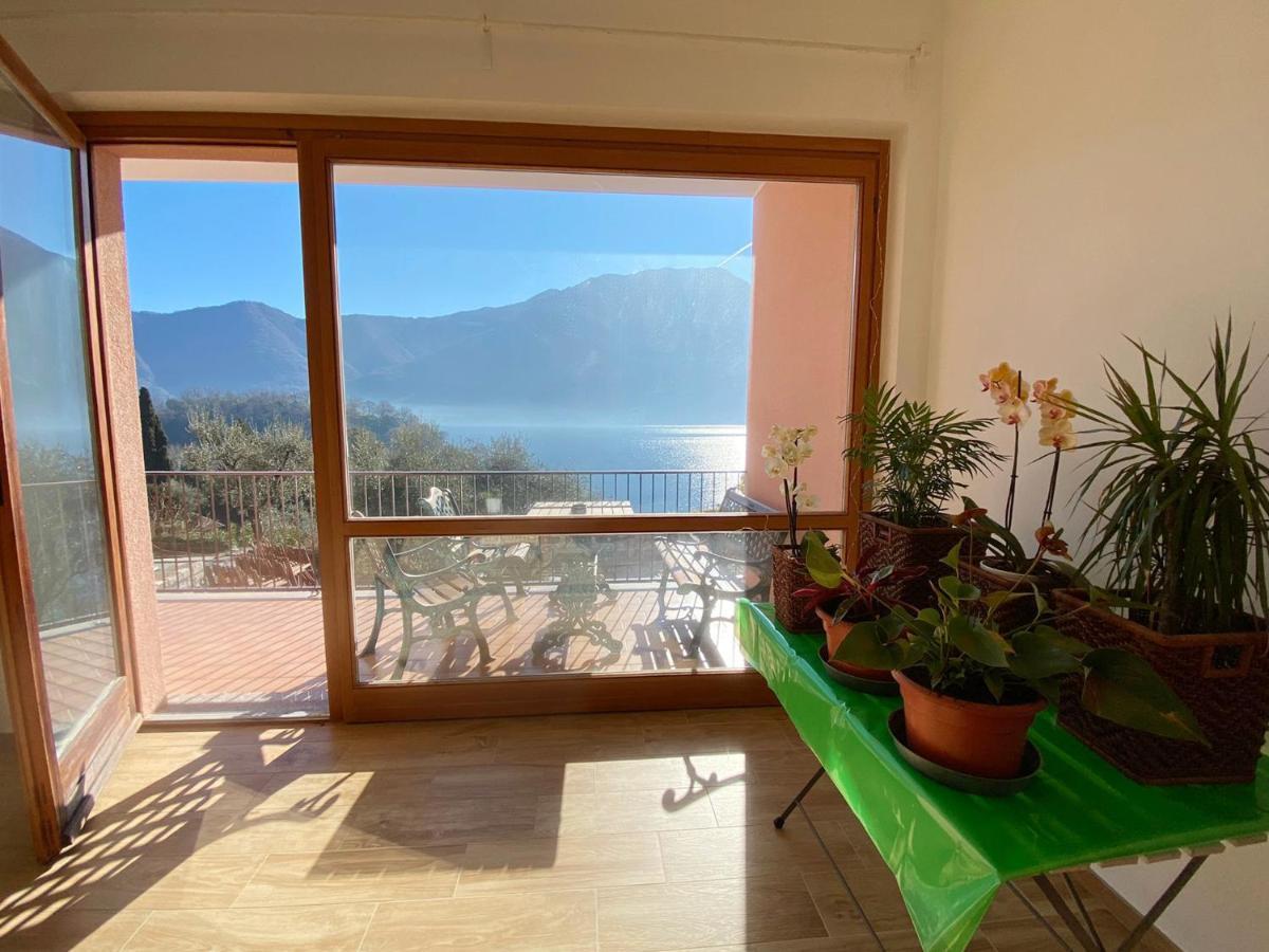 Big Apartment With Lake View And Two Bedrooms سالا كوماسينا المظهر الخارجي الصورة